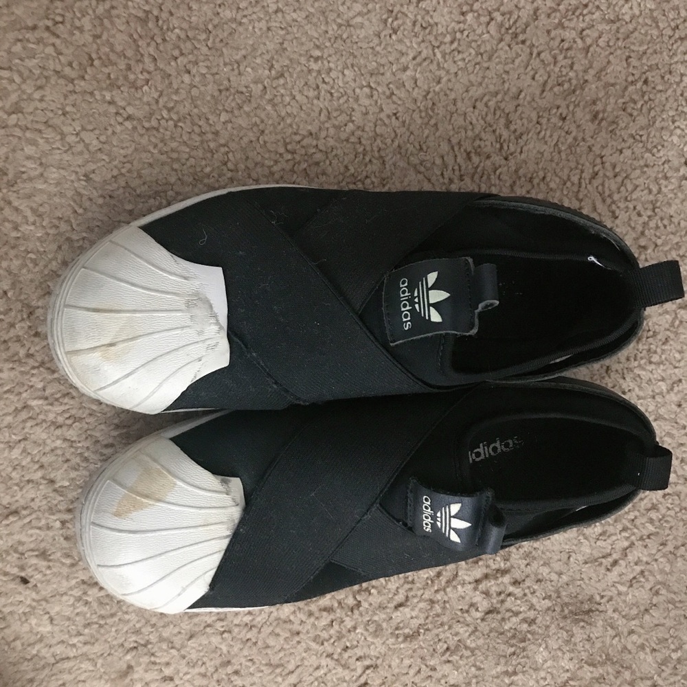 Adidas shell head shoes